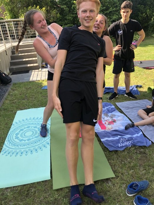 49F40A06-8905-4437-ADF4-01E2AF95A4FA