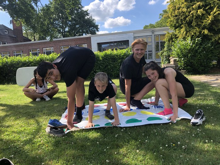 61BCB2CB-1B26-4F3A-AE71-6CF9E5CEBFB2