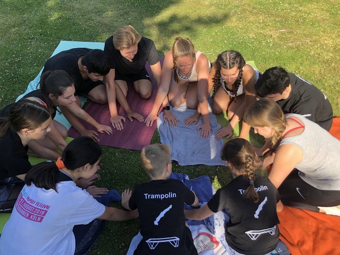 8083E4B0-882E-4AAB-9DA5-6E9180D892E2