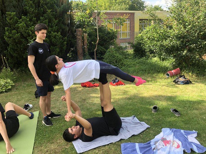 82E8D965-CC65-47FB-B91D-ED55E01E47F4