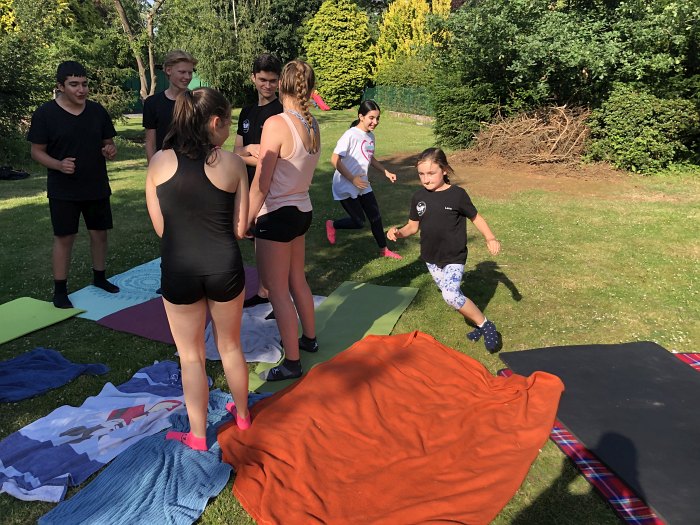 A407DEDC-6D04-4DA5-9CED-5E4D294AD1D7