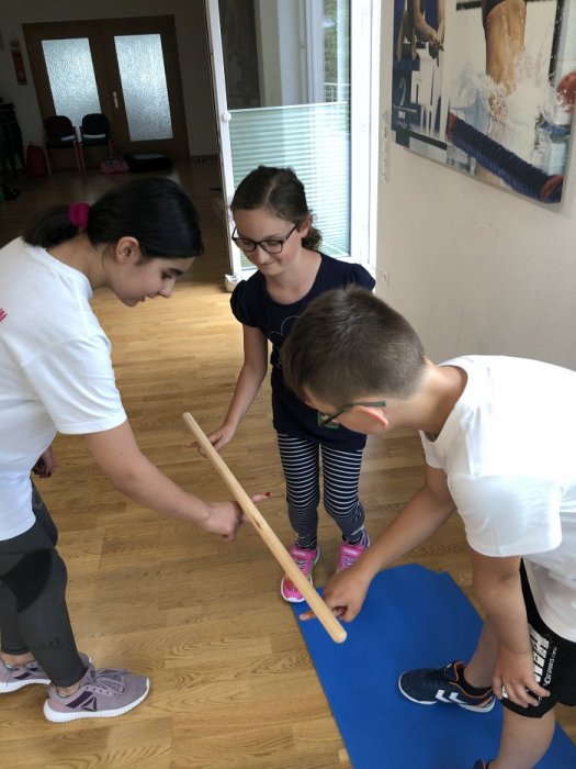 A6001C33-FC1A-4B7A-813A-099248D51429