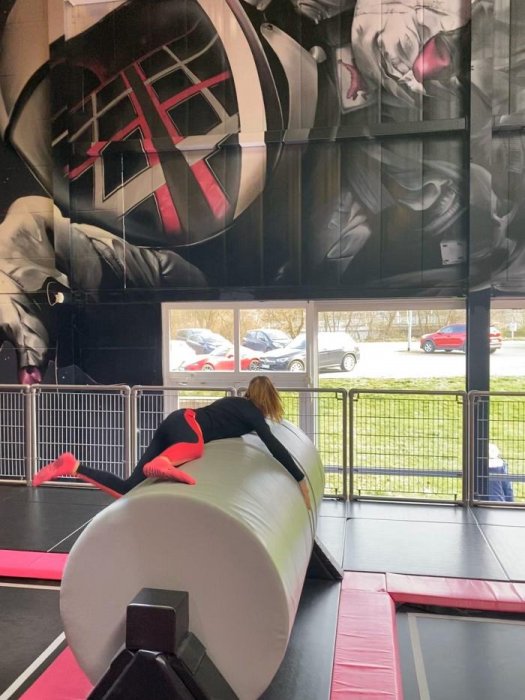 39b93cf7-e412-41e9-9561-6cafa33ff2bd