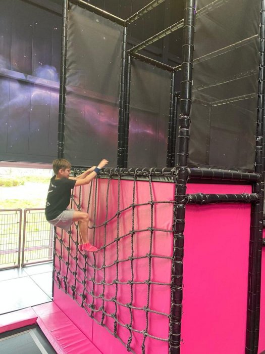 46f55af9-4cb6-4c03-9d96-d50db7230a44